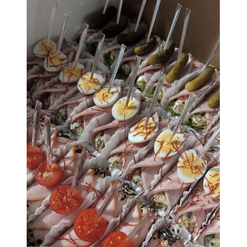 Рулетики из ветчины