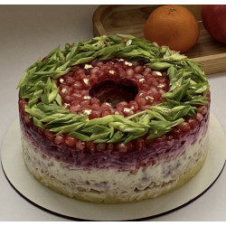 Бенто салат "Гранатовый браслет"