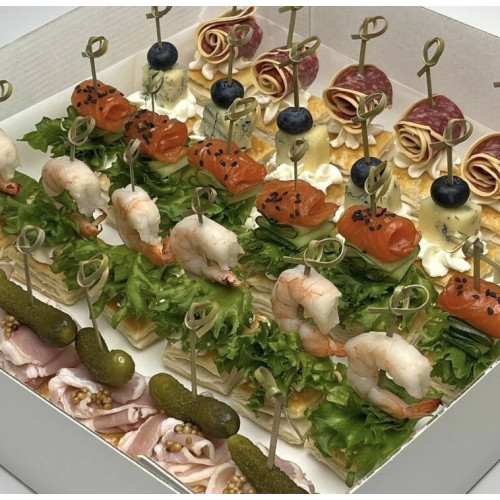 Бокс «Клаб канапе» №1