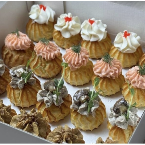 Бокс "Профитроли" не сладкий